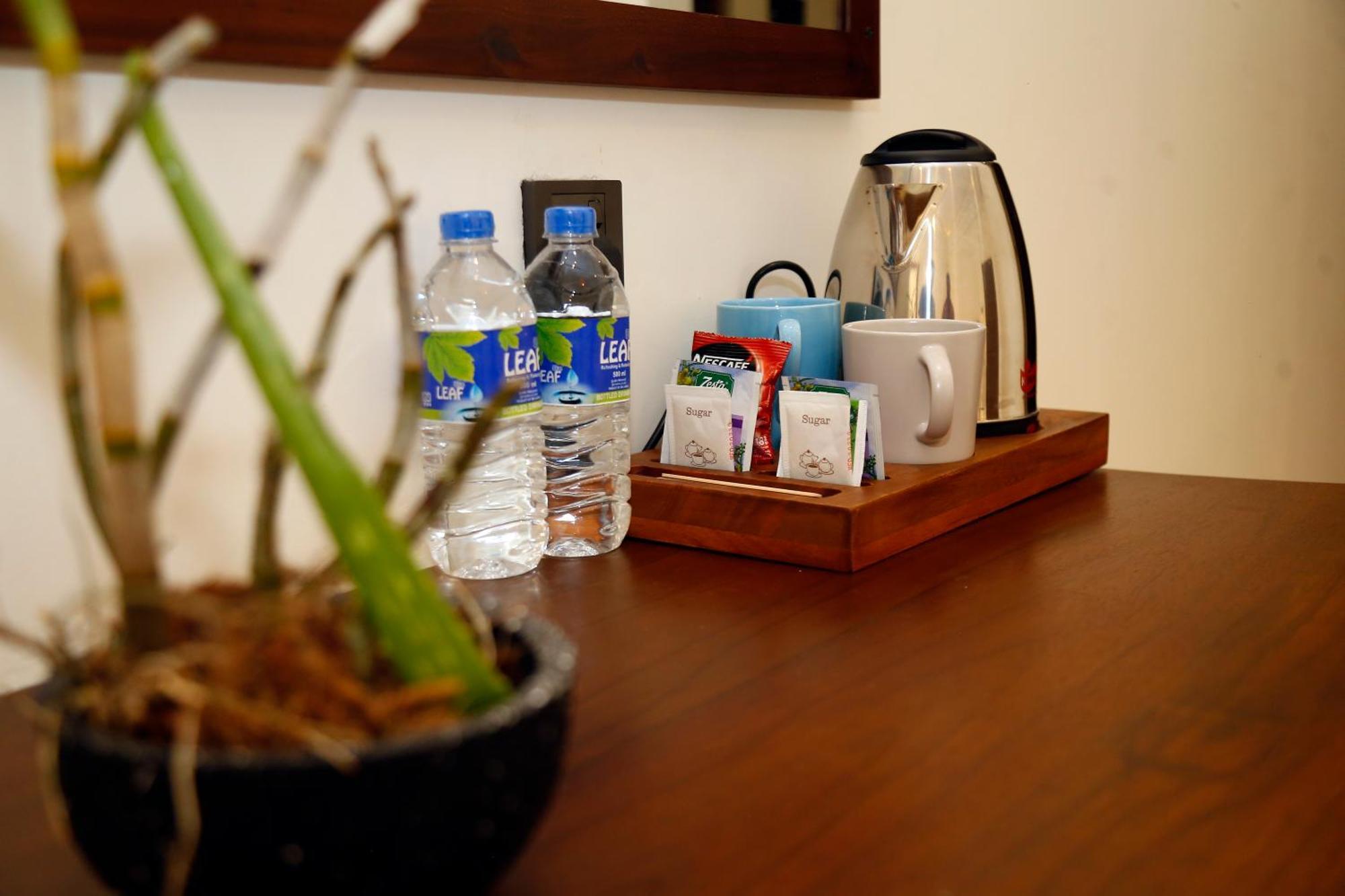 Spicepeek Boutique Hotel Cmb Airport カトゥナカヤ エクステリア 写真